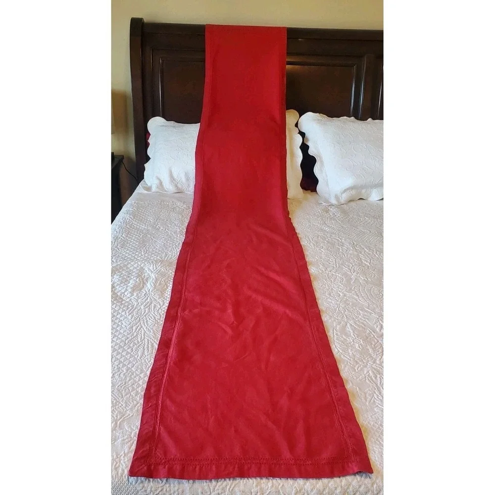 Williams Sonoma 100% Linen Table Runner Rectangle‎ 16 X 104 Red